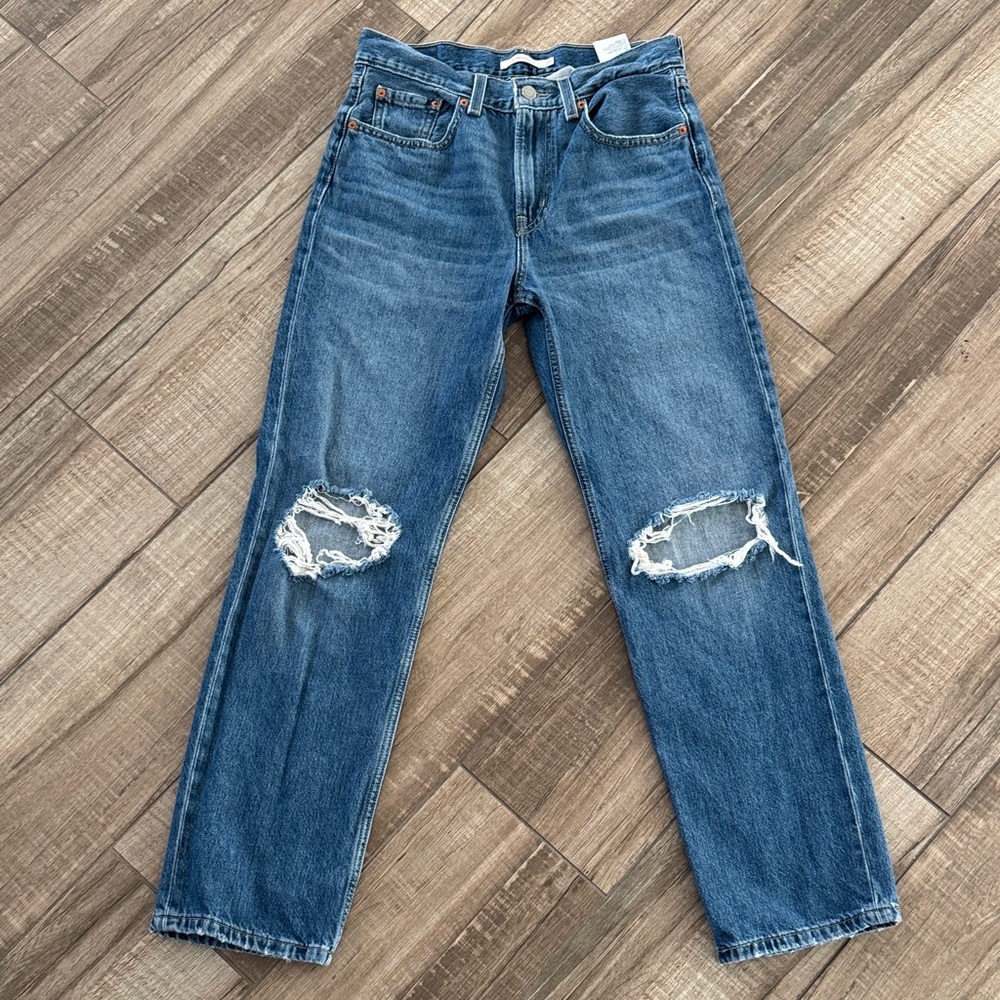 Levis Distressed Blue Jeans